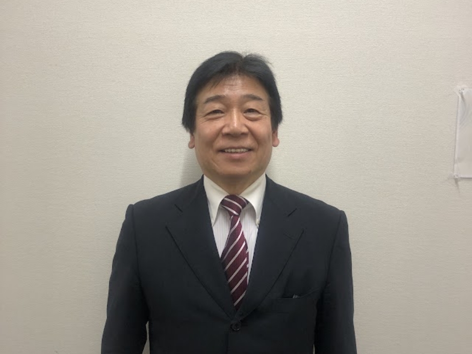 日本語学校校長 淺井 宏純